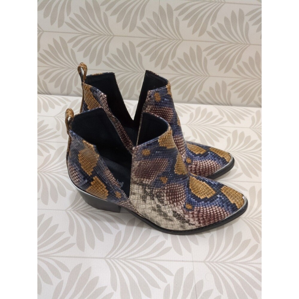 Jeffrey Campbell Cromwell Faux Snakeskin Ankle Boots – Women's 8 - Picture 2 of 8